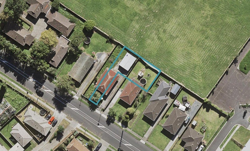 110A Robertson Road, Mangere East, Auckland - Carousel 1
