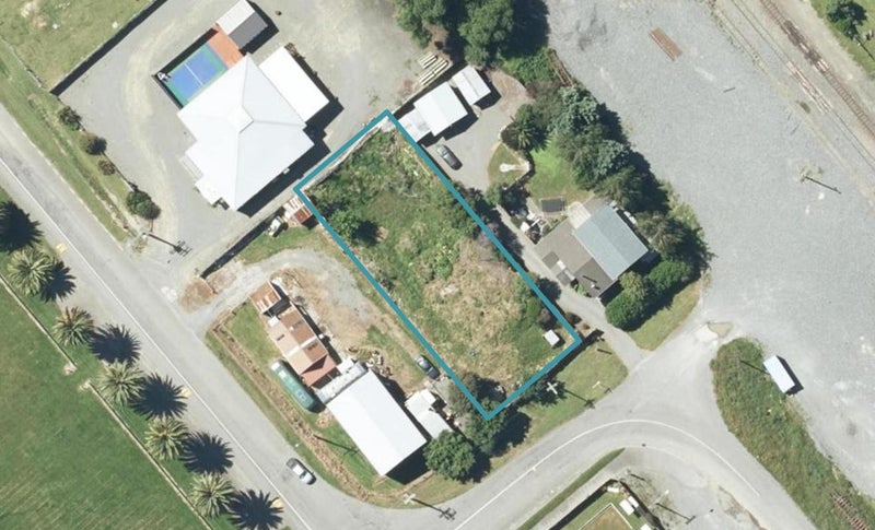 4 Redwood Street, Seddon - Carousel 1