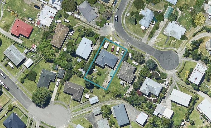 19 Bush Street, Gate Pa, Tauranga - Carousel 1