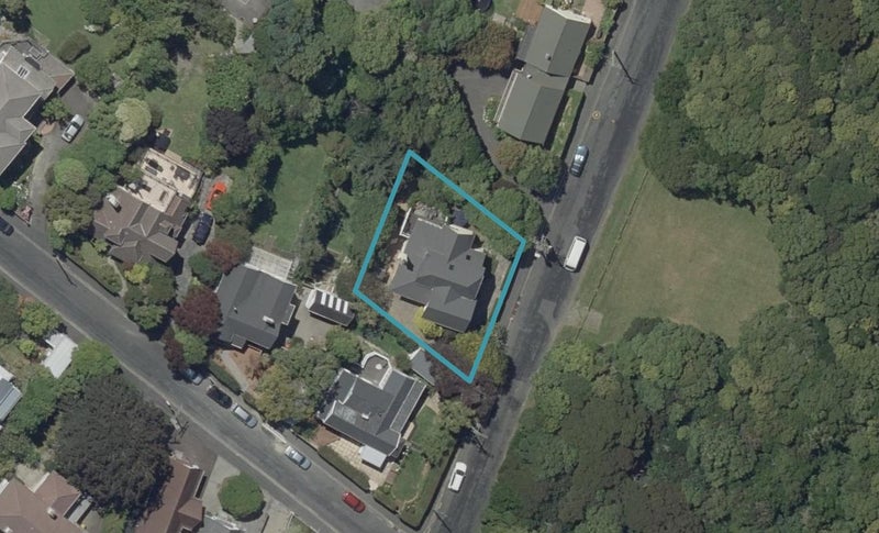 27 Wallace Street, Roslyn, Dunedin - Carousel 1