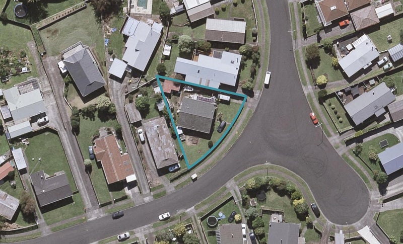 20 Sole Avenue, Bell Block, New Plymouth - Carousel 1