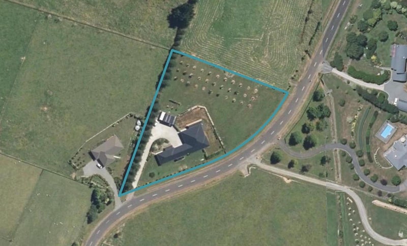 23 Manakau Heights Drive, Manakau, Otaki - Carousel 1