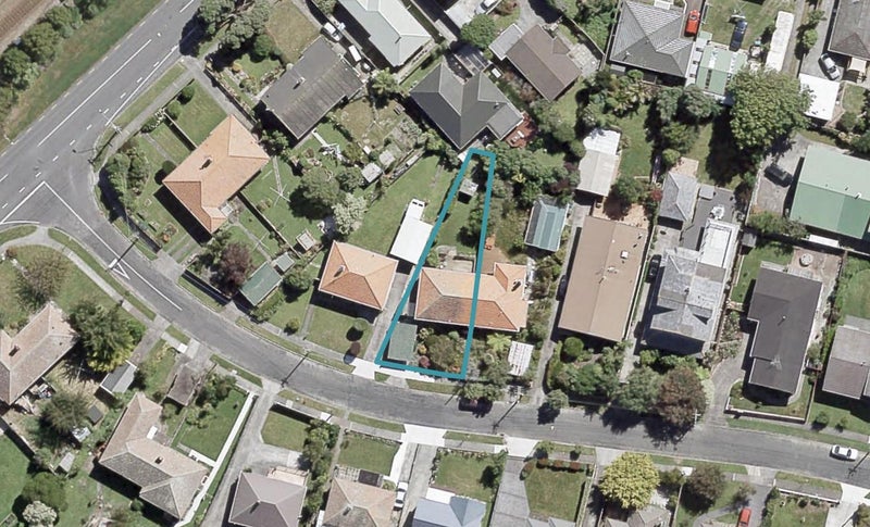 50 Fairfield Avenue, Fairfield, Lower Hutt - Carousel 1