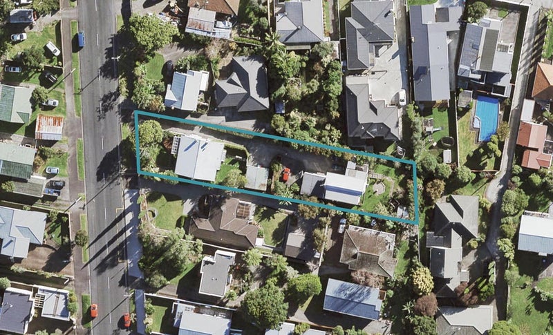 76B Bollard Avenue, New Windsor, Auckland - Carousel 1
