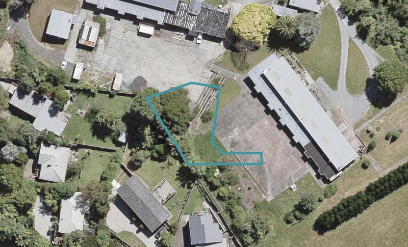 15 Rewarewa Way, Timberlea, Upper Hutt - Carousel 1