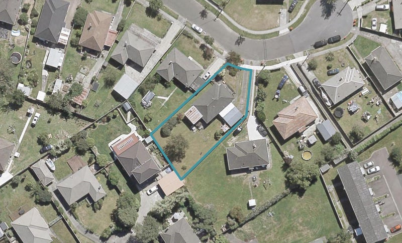 28 Ngata Grove, Trentham, Upper Hutt - Carousel 1