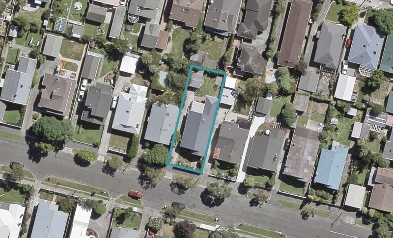 11A Cudby Street, Woburn, Lower Hutt - Carousel 1
