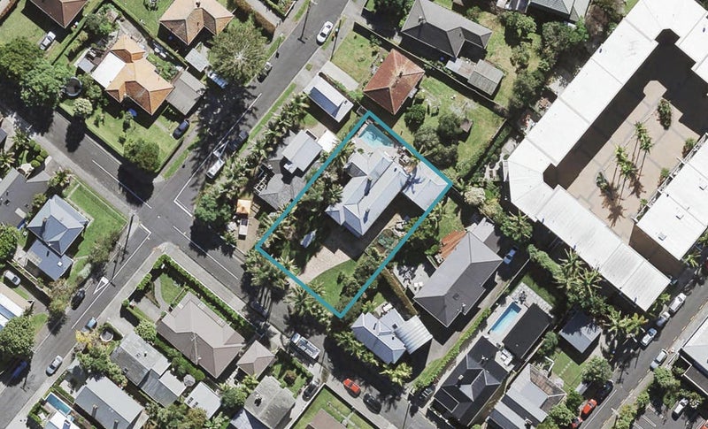 29 Regina Street, Westmere, Auckland - Carousel 1