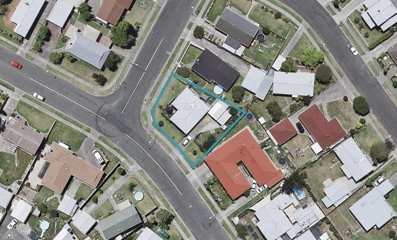 16 Lancaster Street, Tamatea, Napier - Carousel 1