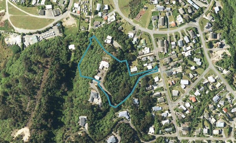 16A Old Mill Road, Ōkiwi Bay - Carousel 1