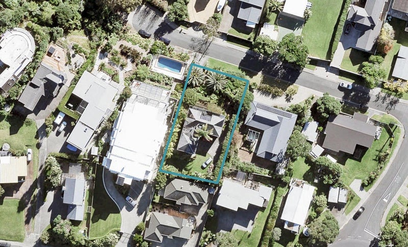6 Claude Road, Stanmore Bay, Whangaparaoa - Carousel 1