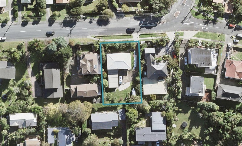 17 Firth Road, Torbay, Auckland - Carousel 1
