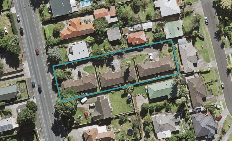 1/57 Coronation RD, Mangere Bridge, Manukau - Carousel 1