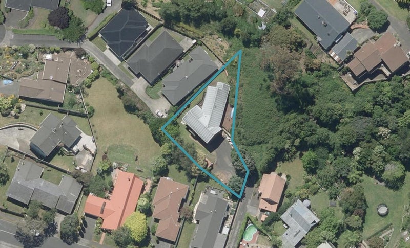12 Aiken Road, Saint Johns Hill, Whanganui - Carousel 1