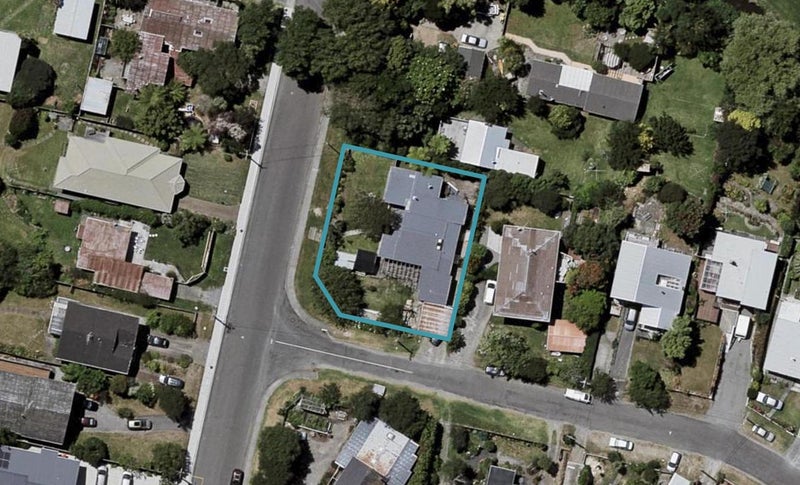 22 Alexander Road, Raumati Beach, Paraparaumu - Carousel 1