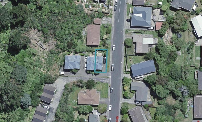21 Percy Dyett Drive, Karori, Wellington - Carousel 1