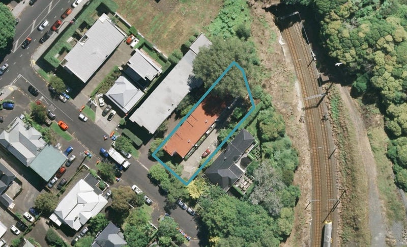 4/4 Cowie Street, Newmarket, Auckland - Carousel 1
