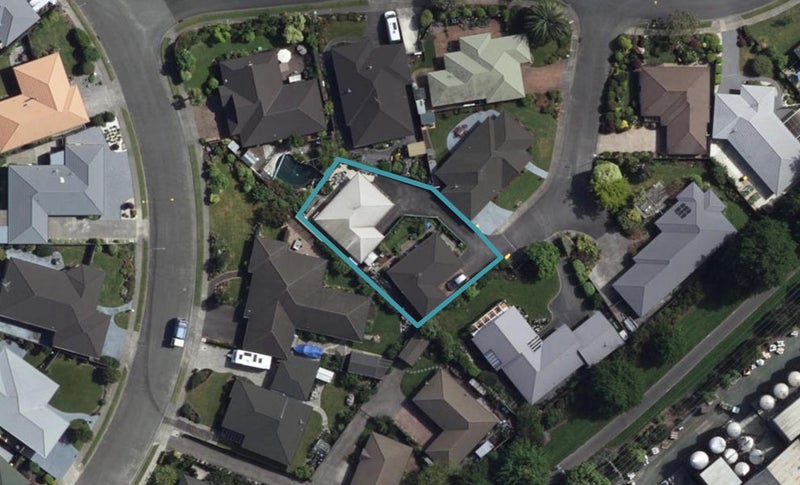 2/6 Rossetti Court, Stoke, Nelson - Carousel 1