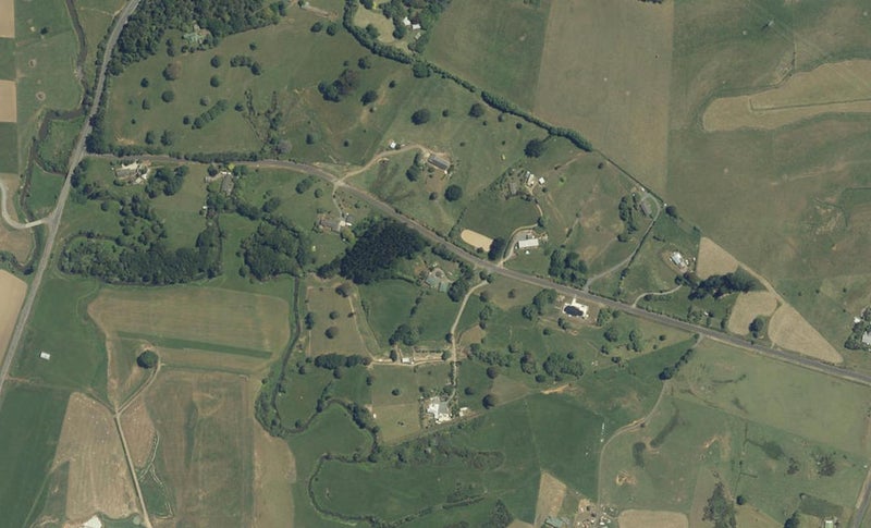 735 Grove Road, Karamu, Hamilton - Carousel 1