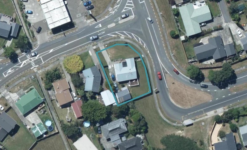 110 Omapere Street, Whitby, Porirua - Carousel 1