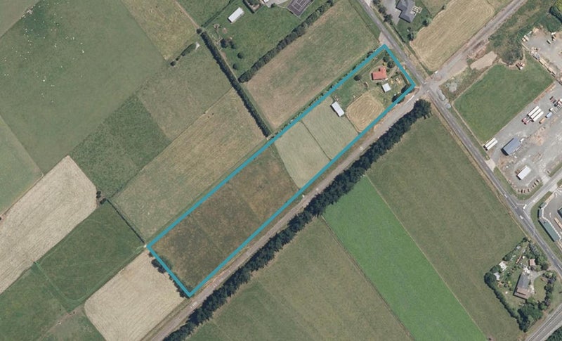 31 Laws Road, Dannevirke - Carousel 1