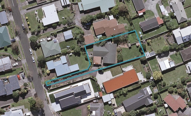 7A Julian Place, Westown, New Plymouth - Carousel 1