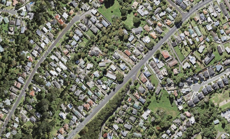 181 Titirangi Road, Titirangi, Auckland - Carousel 1