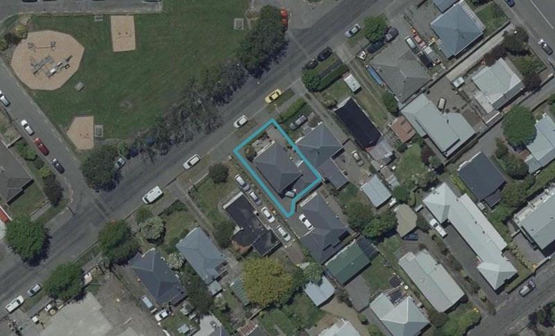 9 Leamington Street, Addington, Christchurch - Carousel 1