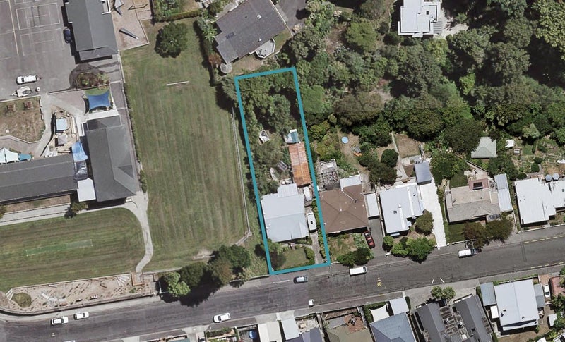 31 Colenso Avenue, Hospital Hill, Napier - Carousel 1
