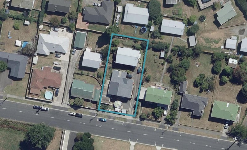 20 Foster Road, Temple View, Hamilton - Carousel 1