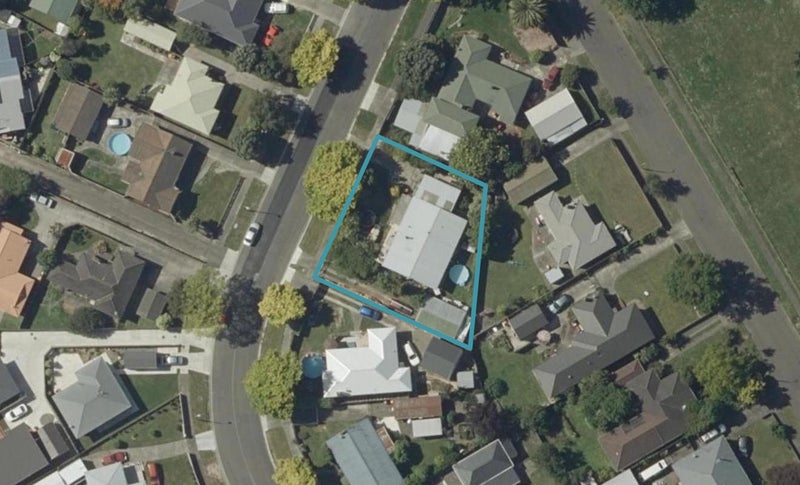 27 Birmingham Street, Takaro, Palmerston North - Carousel 1
