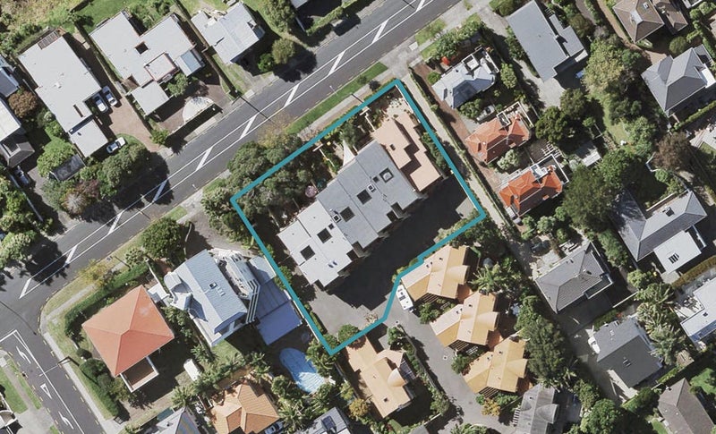 10/22 Killarney Street, Takapuna, Auckland - Carousel 1