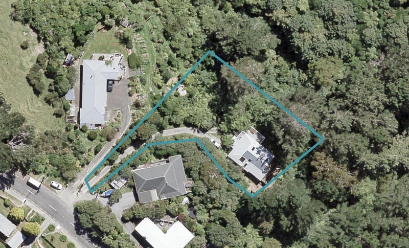 128 Park Road, Belmont, Lower Hutt - Carousel 1