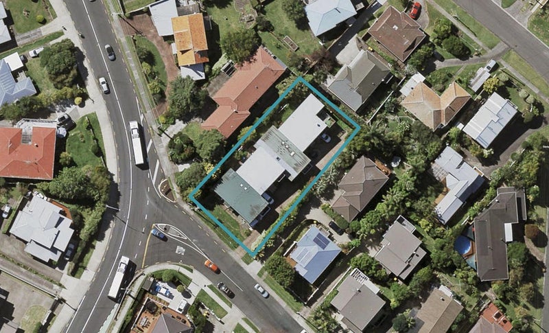2/41 Quebec Road, Milford, Auckland - Carousel 1