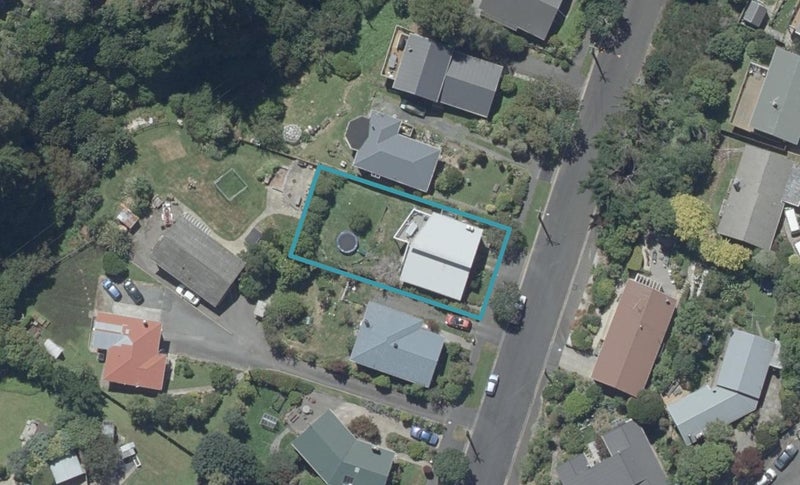 21 Jason Street, Helensburgh, Dunedin - Carousel 1