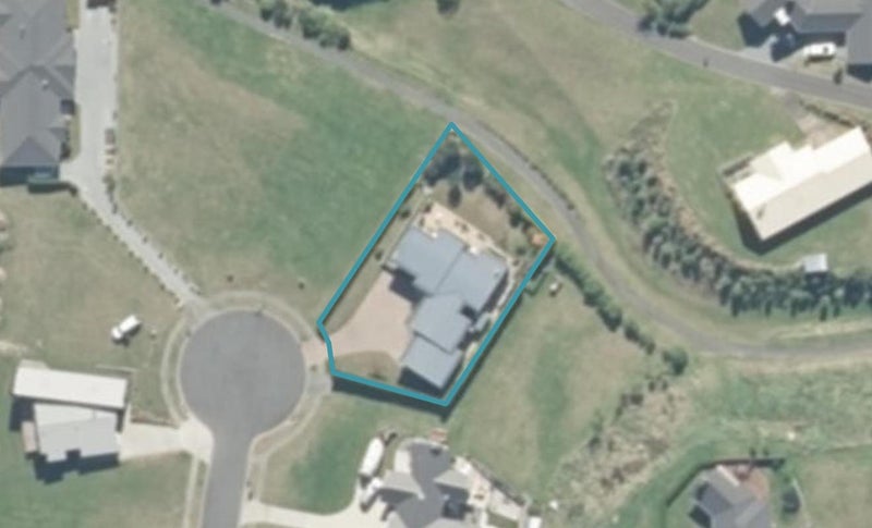 16 Kestrel Lane, Taupo - Carousel 1
