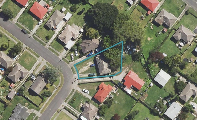 11 Taruheru Crescent, Mangapapa, Gisborne - Carousel 1