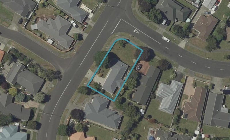 93 Amberley Avenue, Highbury, Palmerston North - Carousel 1