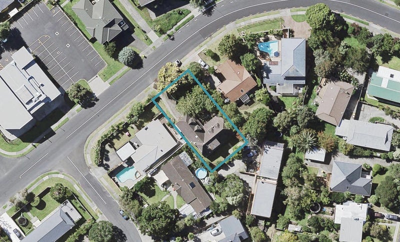 62 Maxwelton Drive, Mairangi Bay, Auckland - Carousel 1