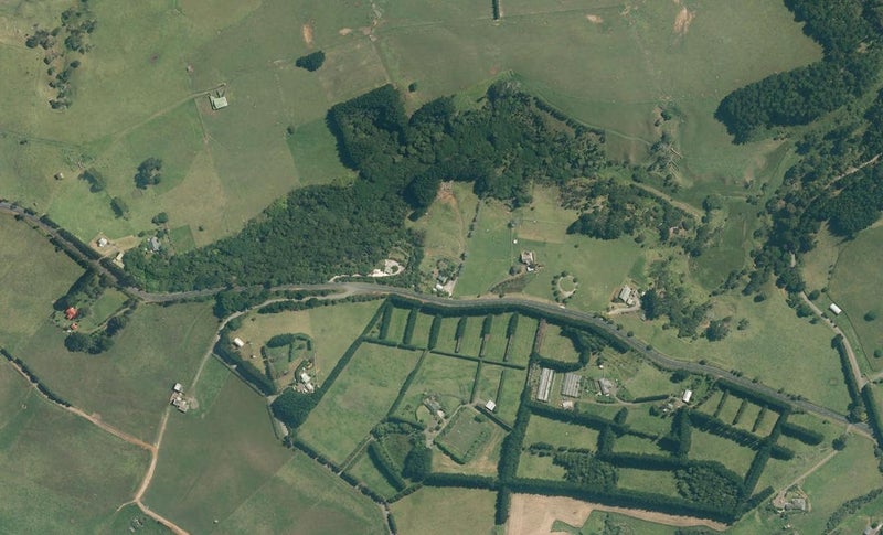 2466 South Head Road, Helensville - Carousel 1