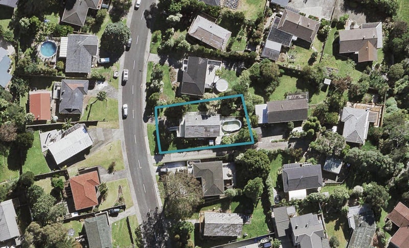 35 Cantina Avenue, Bayview, Auckland - Carousel 1