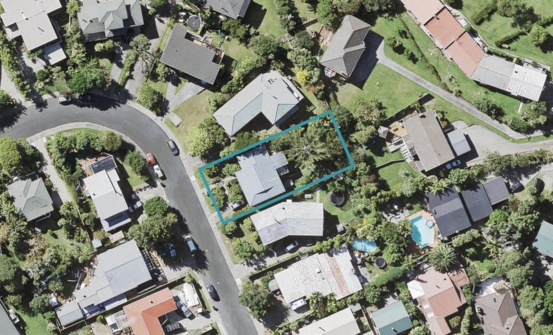 11 MacNay Way, Murrays Bay, Auckland - Carousel 1