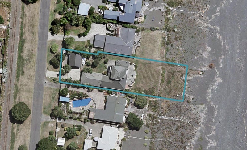 37 Ferguson Street South, Bay View, Napier - Carousel 1