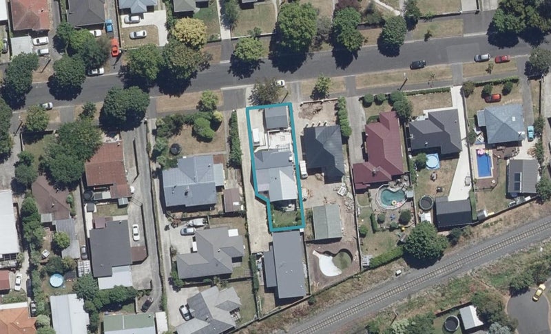14 Gillies Avenue, Claudelands, Hamilton - Carousel 1