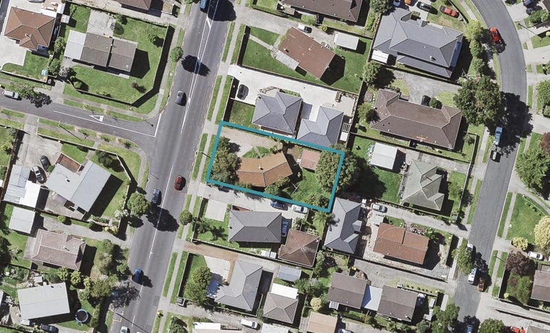 392 Bucklands Beach Road, Bucklands Beach, Auckland - Carousel 1