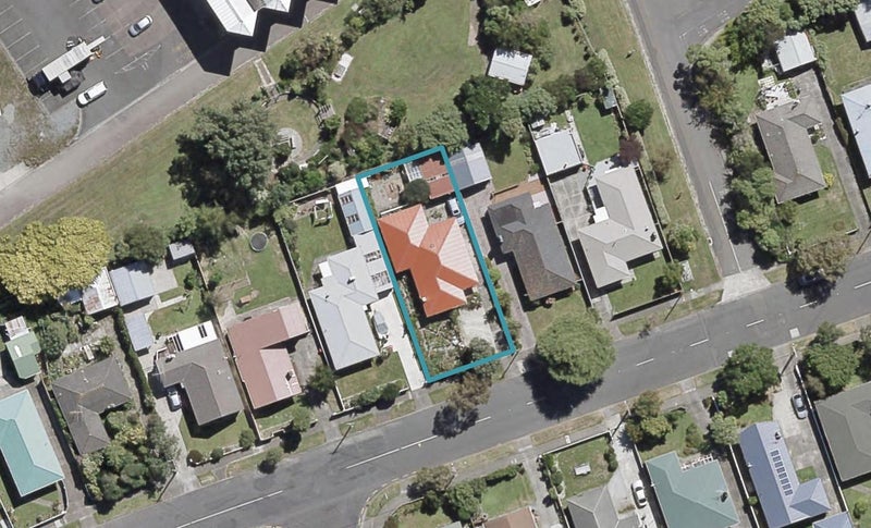193 Taita Drive, Avalon, Lower Hutt - Carousel 1