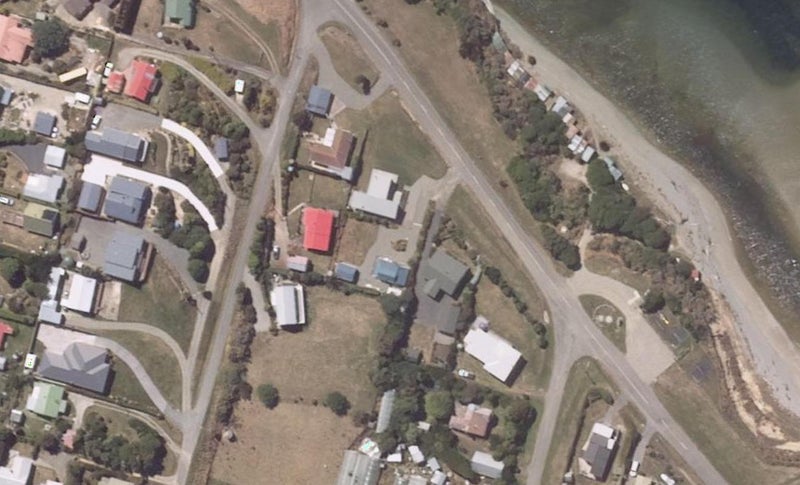11 Harbour Terrace, Kakanui, Oamaru - Carousel 1