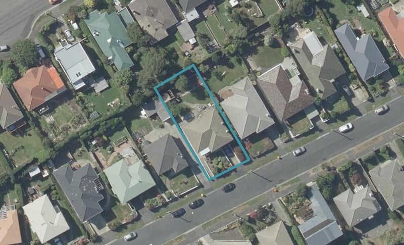 150 Easther Crescent, Kew, Dunedin - Carousel 1