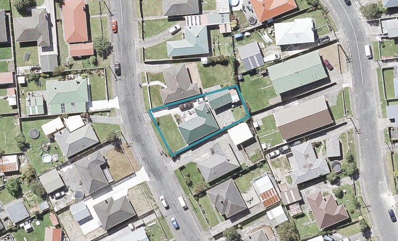 7 McKillop Street, Wainuiomata, Lower Hutt - Carousel 1