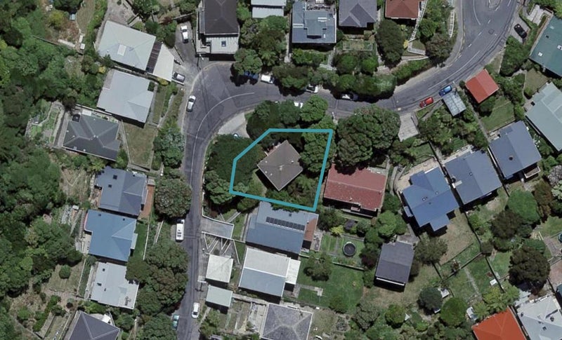 17A Rakau Road, Hataitai, Wellington - Carousel 1